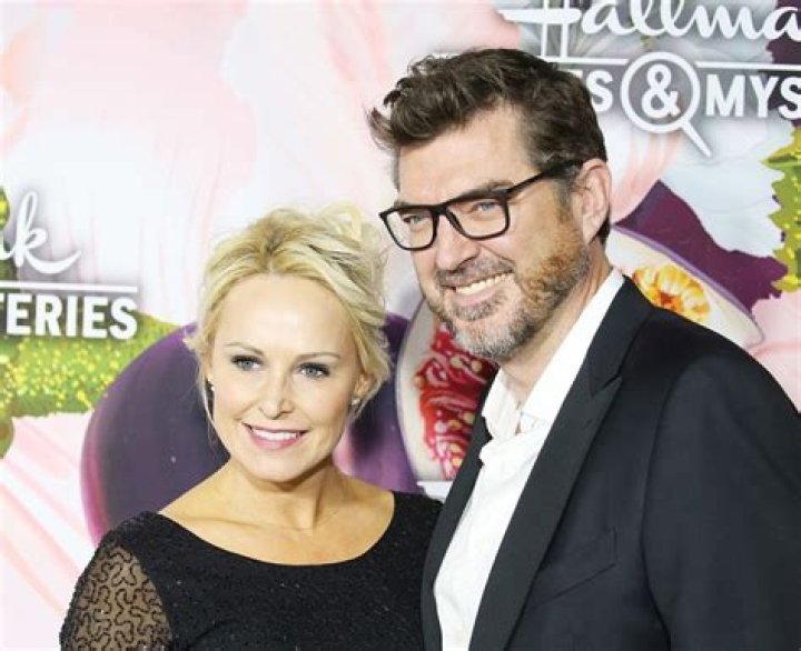 Thomas Doig Net Worth, Josie Bissett Husband’s Age, Bio, Profession