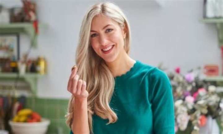 What Is Dr Megan Rossi’s Age? Everything To Know About