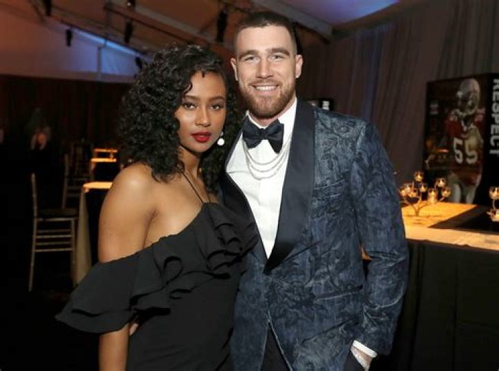 Who Is Andrew Ilnyckyj of Buzzfeed, Is He Married? Wife or Girlfriend, Age, Height